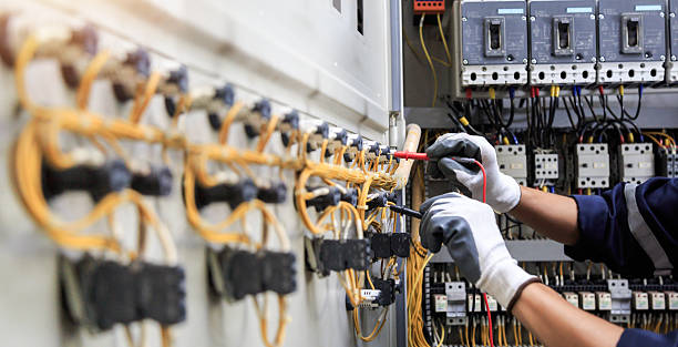 Professional Electrician technician working in Kings Park West, VA